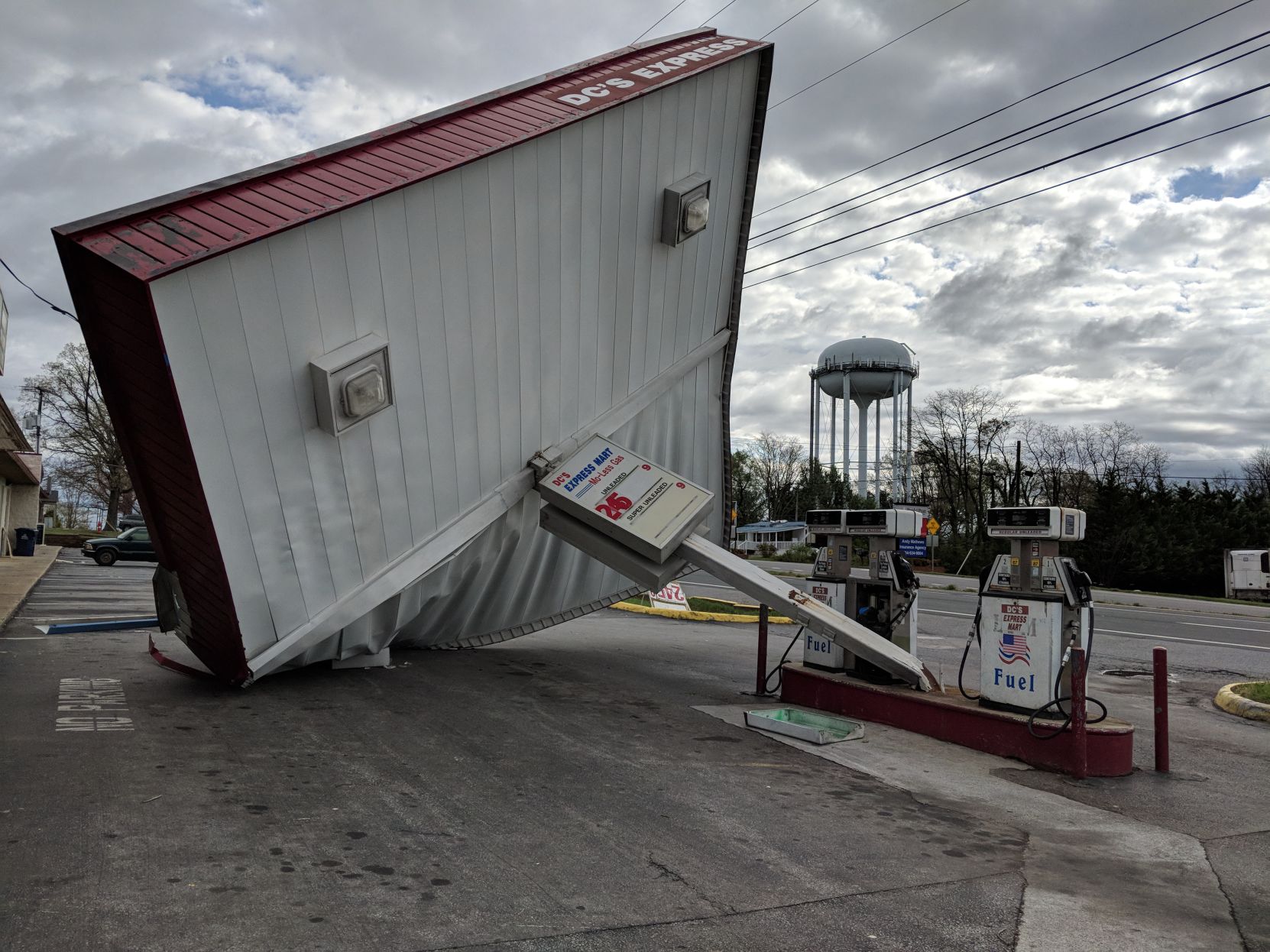 2018-04-16 Tornado